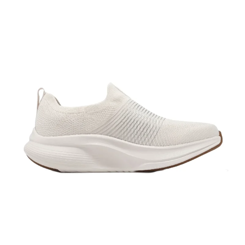 قیمت و خرید کفش زنانه اسکچرز مدل 125052 NAT GO WALK Max Walker - Sally Skechers کرم