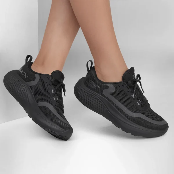 قیمت و خرید کفش رانینگ مشکی زنانه اسکچرز مدل 172086 BBK Go Run Supersonic Max Skechers اورجینال از ایران اسکیچرز